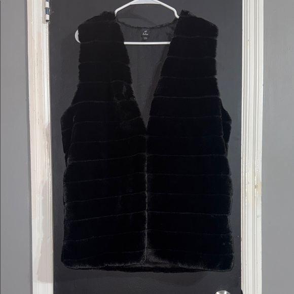 Echo Longline Faux Fur Vest Winter Warm Size: M/L - Picture 2 of 8